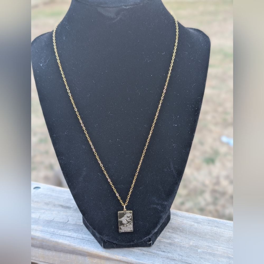 Tarot Card Gold Necklace - Picture 1 of 4